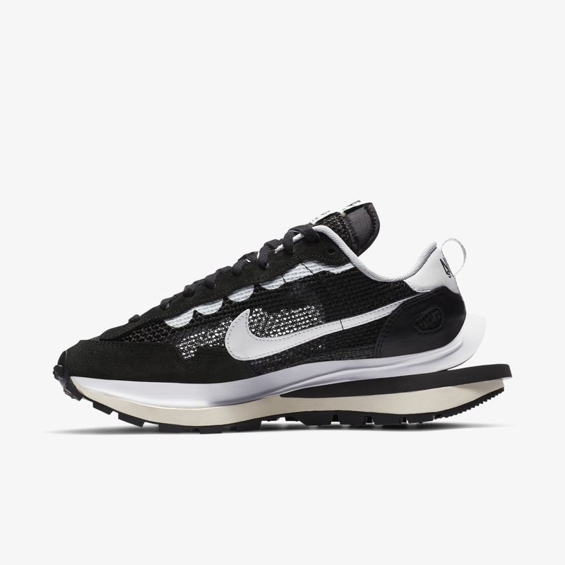 Sacai x Nike Vaporwaffle Black | CV1363-001 | Grailify